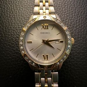 Seiko Quartz Women